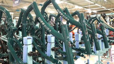 vanRaam frames in factory